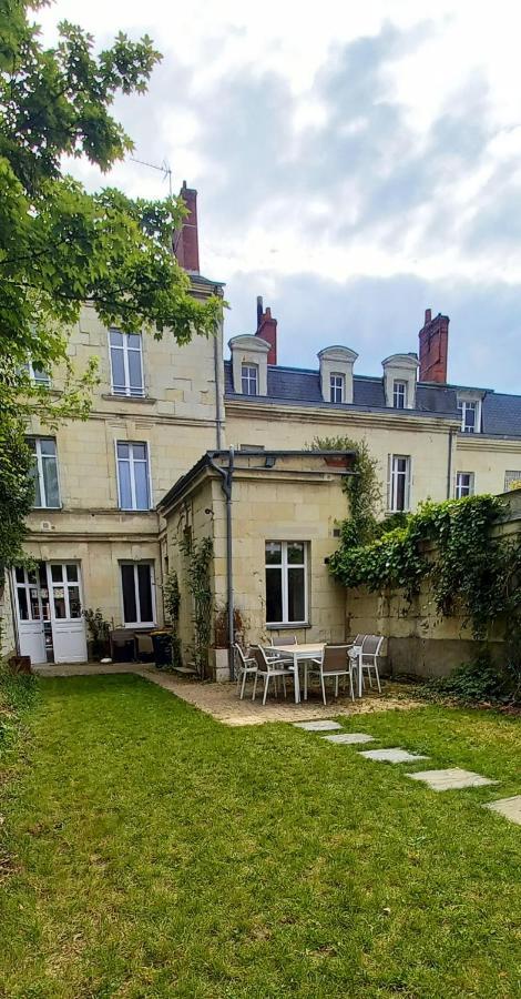 Hotel Histoire De Loire - Rabelais Saumur Esterno foto